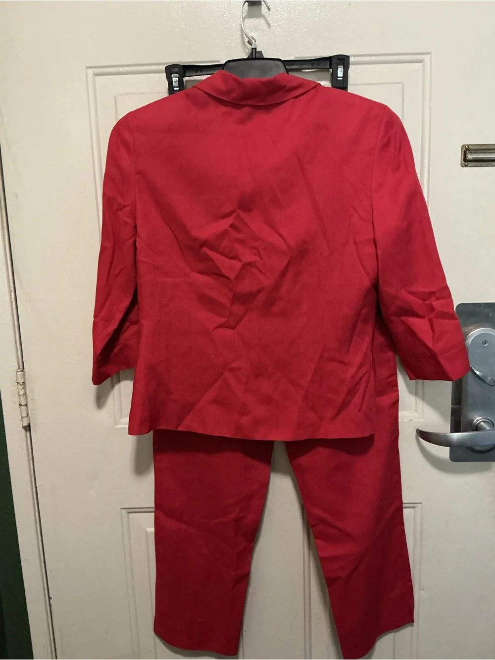 Tahari Vibrant Red Women's Pant Suit